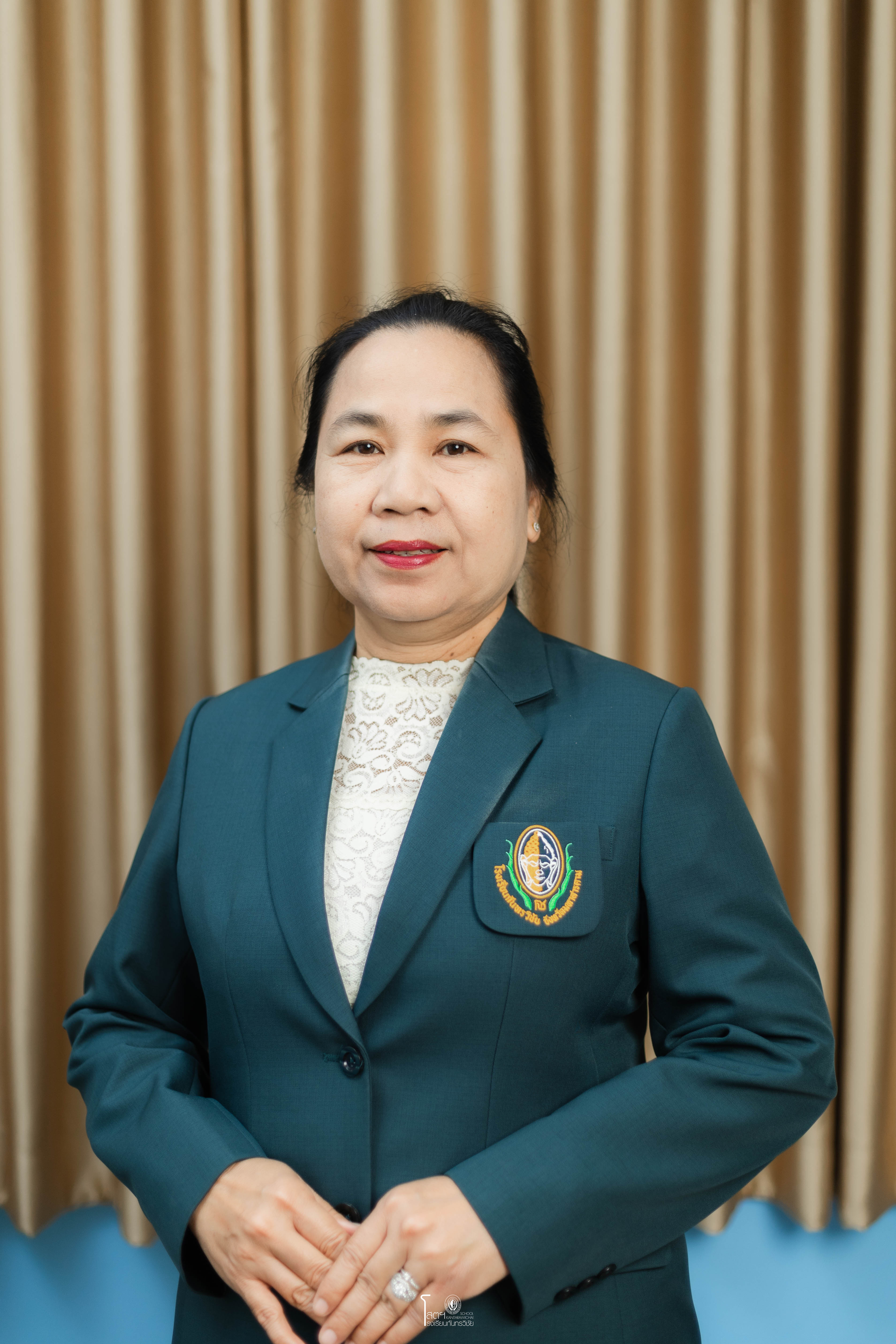 นางวาริน  พรหมศักดิ์