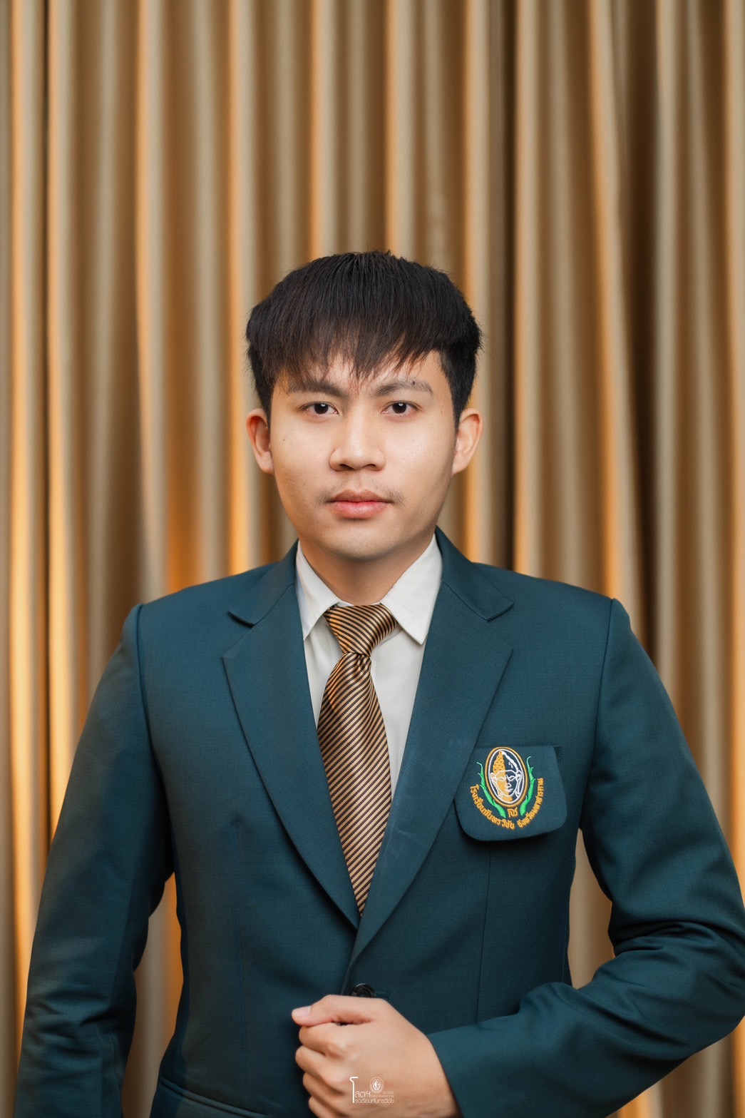 นายธรรมรัตน์  สาวัตร 