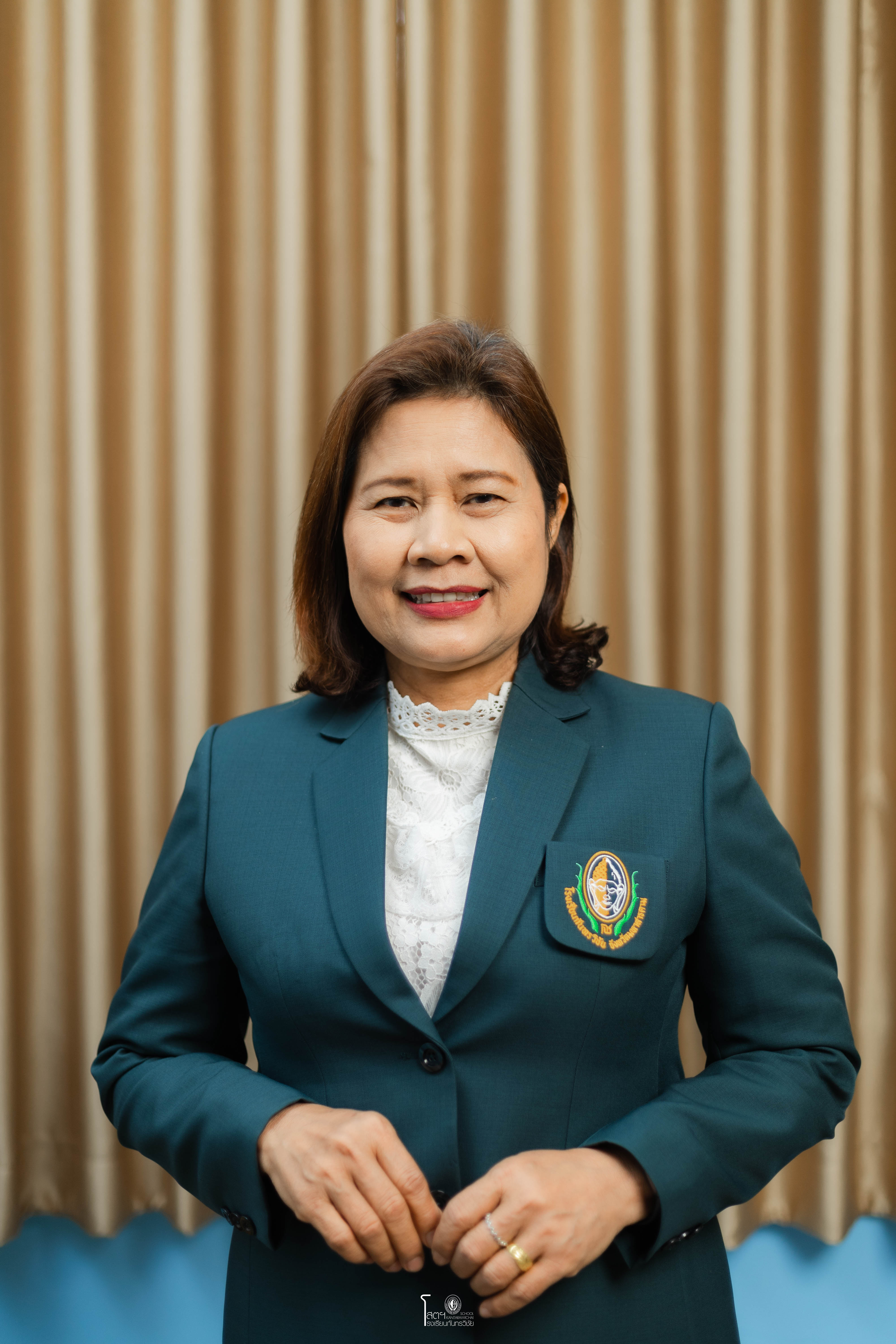 นางนวยนุช ภูสิม